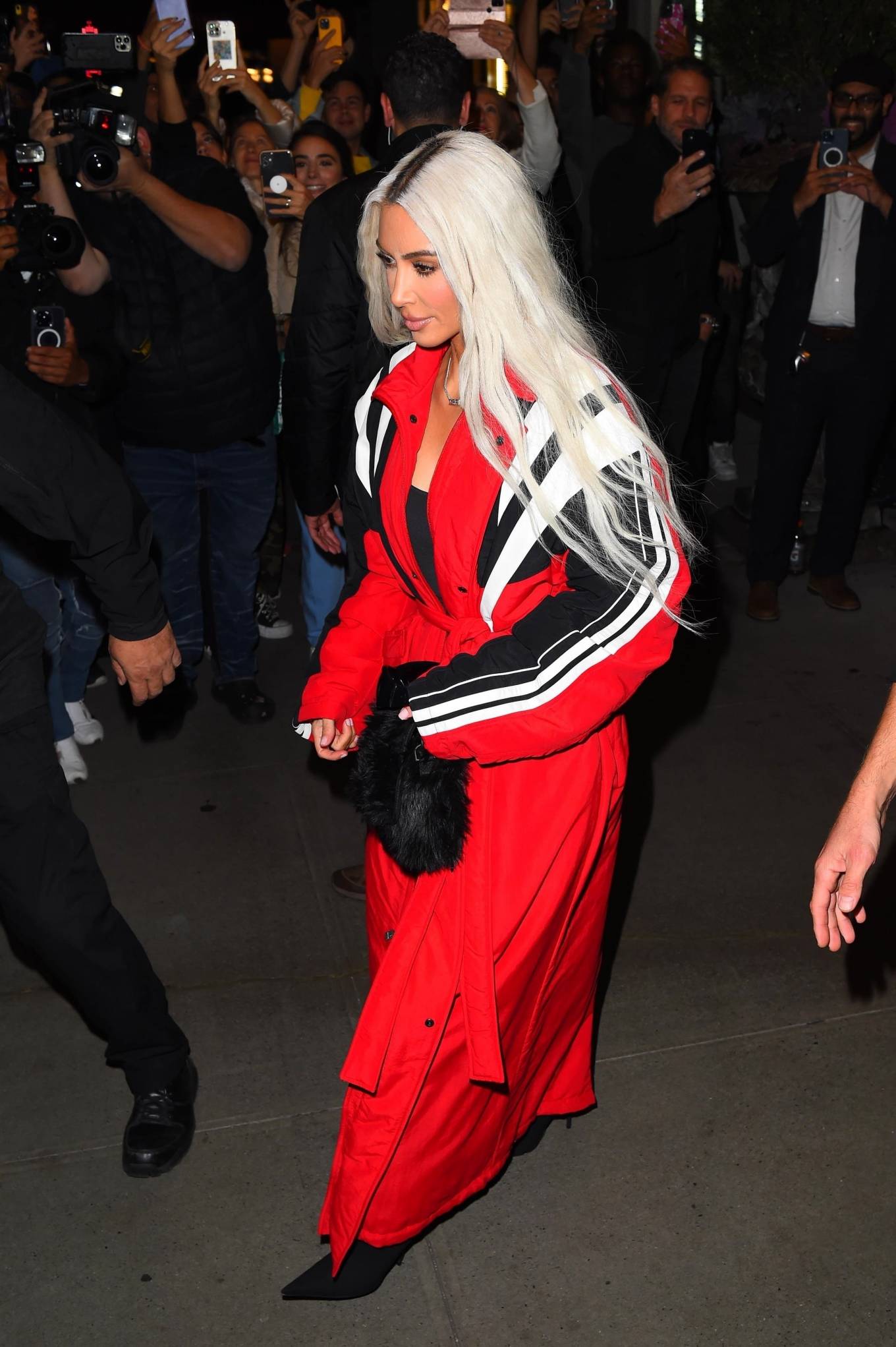 kim kardashian arrives at zero bond in new york 2