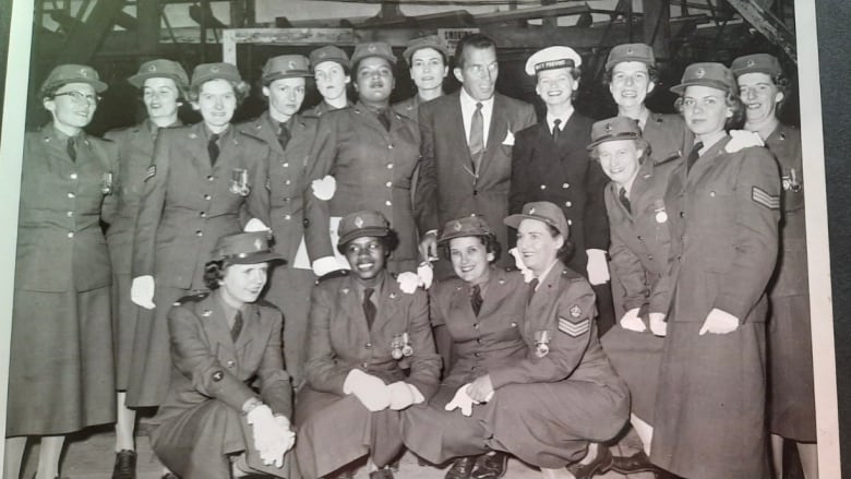 she didnt hesitate the untold story behind a black canadian womans wartime portrait 2