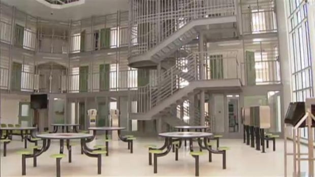 alberta will no longer hold federal immigration detainees in provincial jails