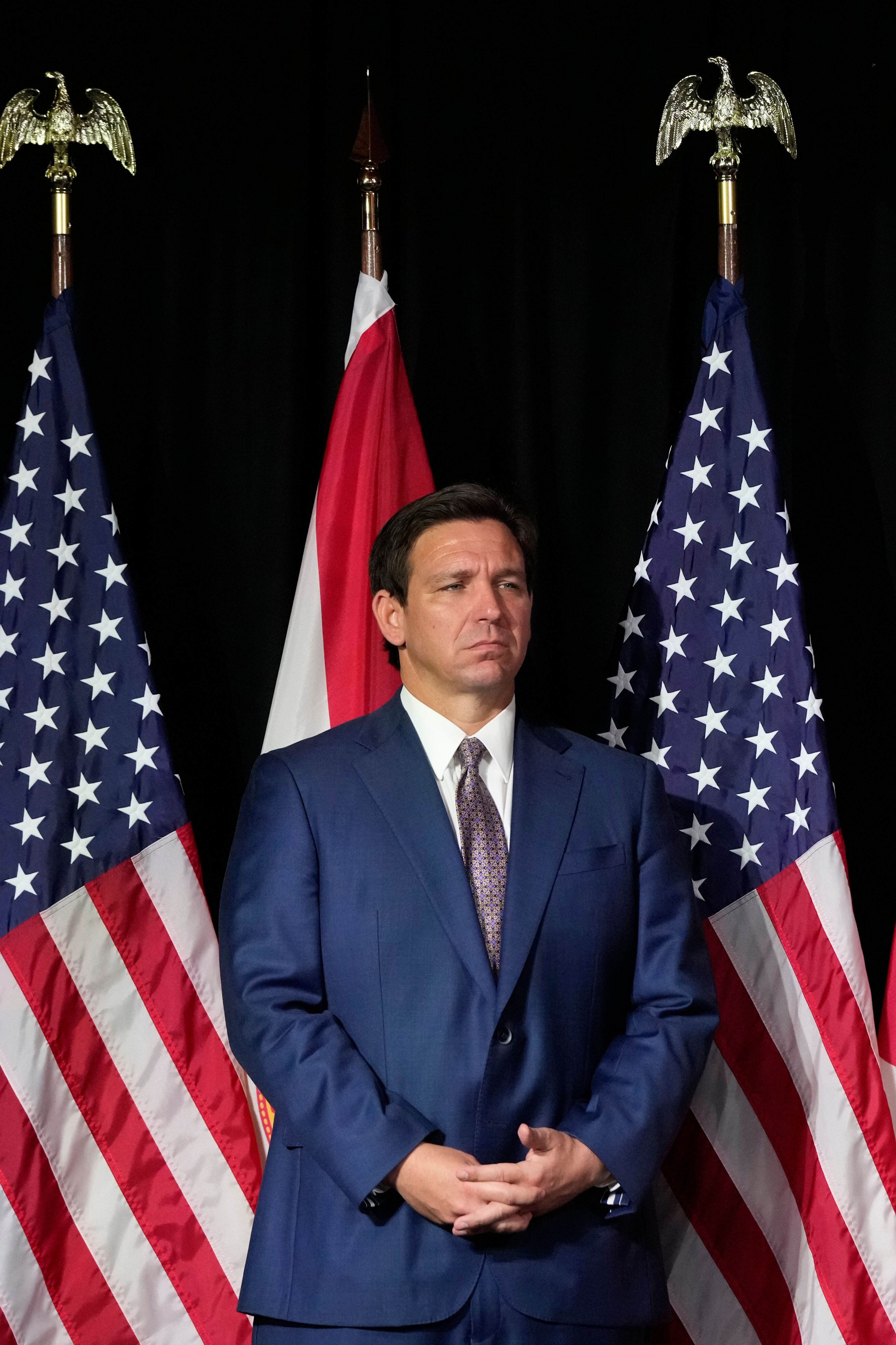 new york times shreds ron desantis memoir like its churned out by chatgpt 1