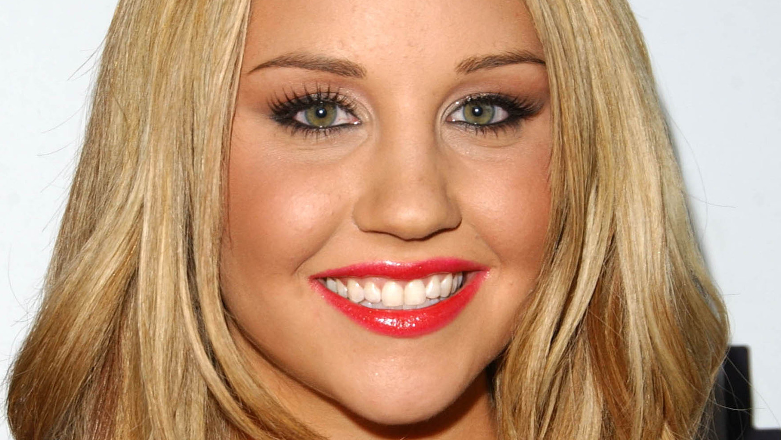 amanda bynes relationship with her parents has been strained for years