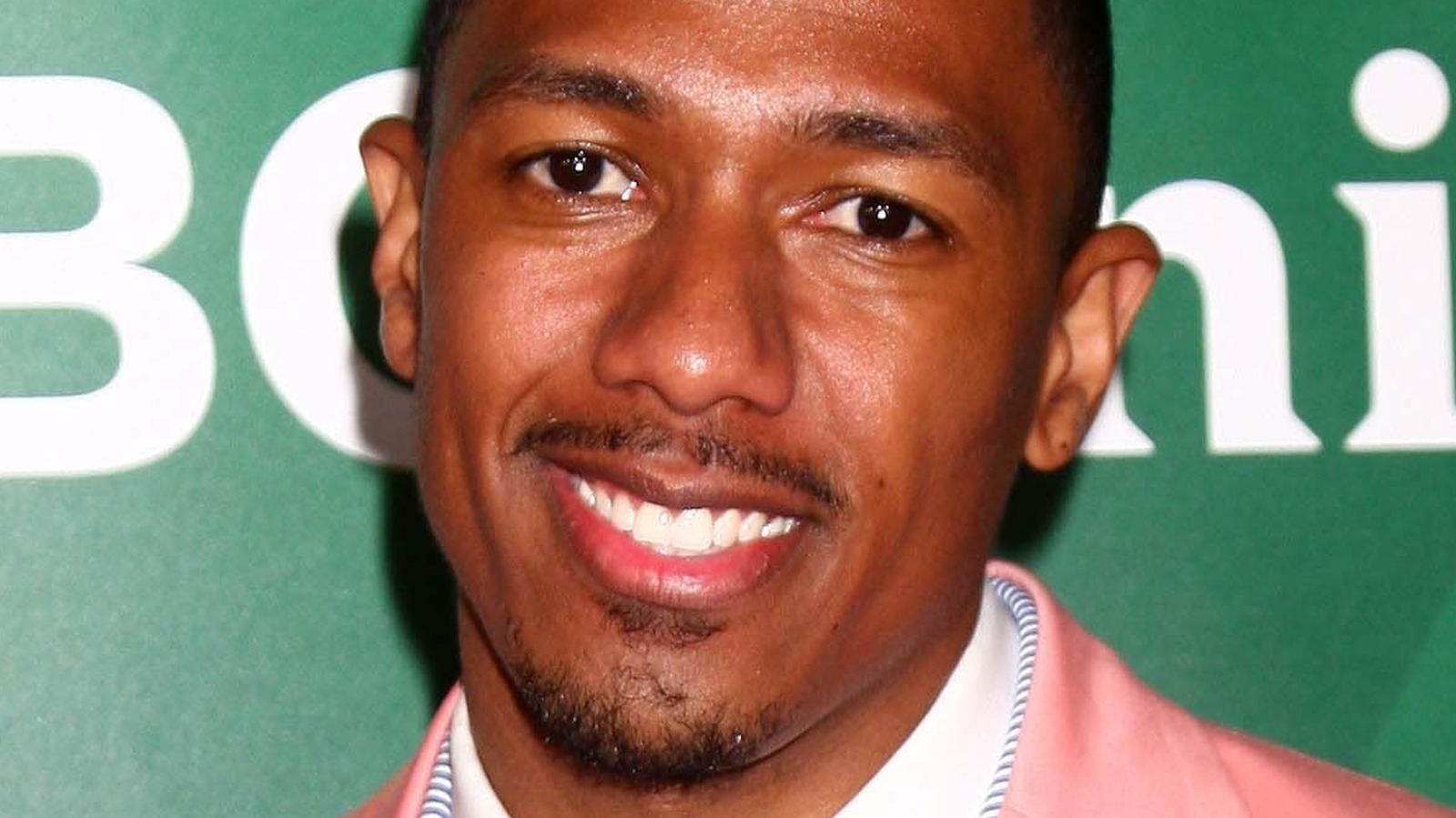 nick cannon wishes he had a child with one of his former co stars