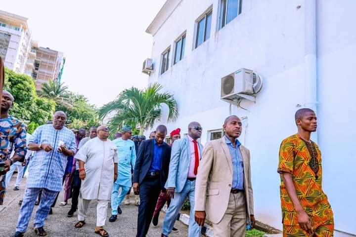 gov adeleke visits osun house vows to reclaim state properties 2