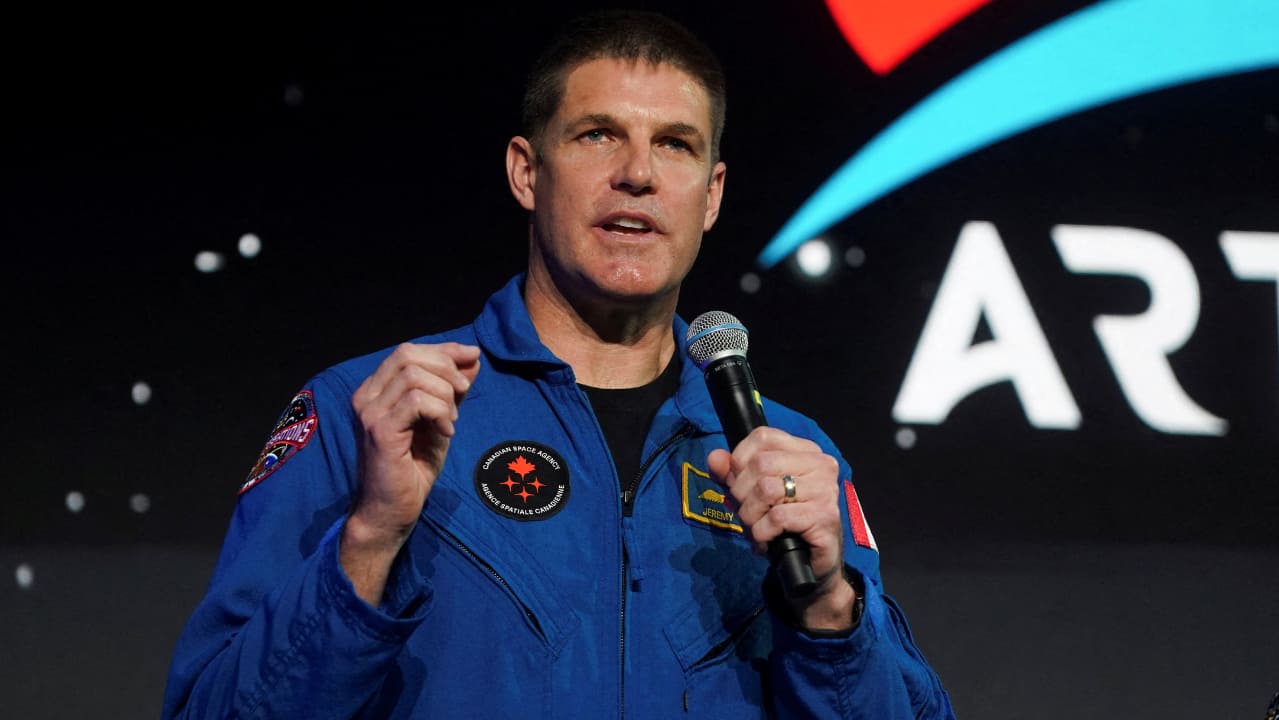 it is glorious says astronaut jeremy hansen announced as 1st canadian to orbit the moon