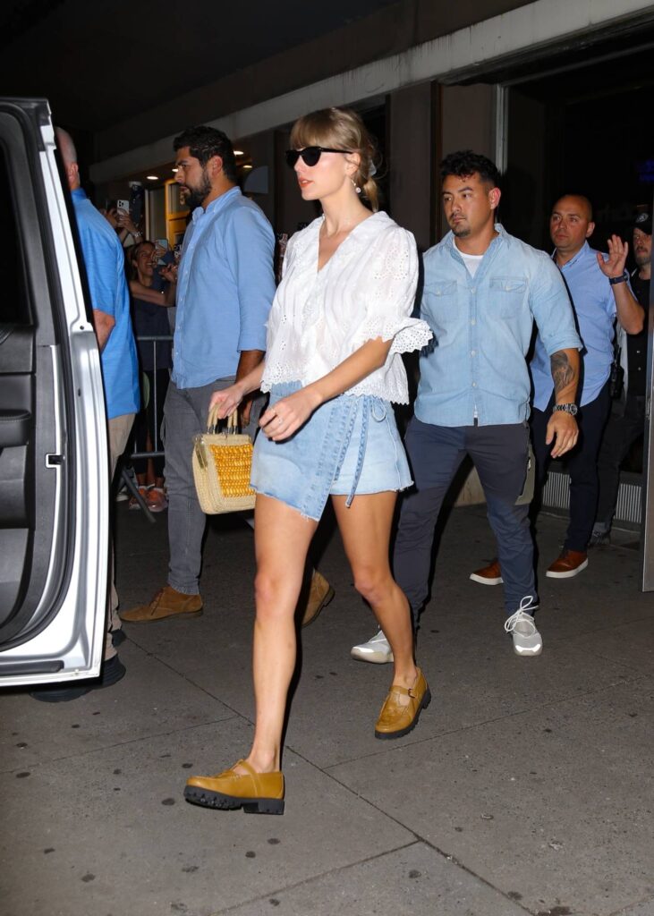 taylor swift is seen as she exits from electric lady studios in new york 11