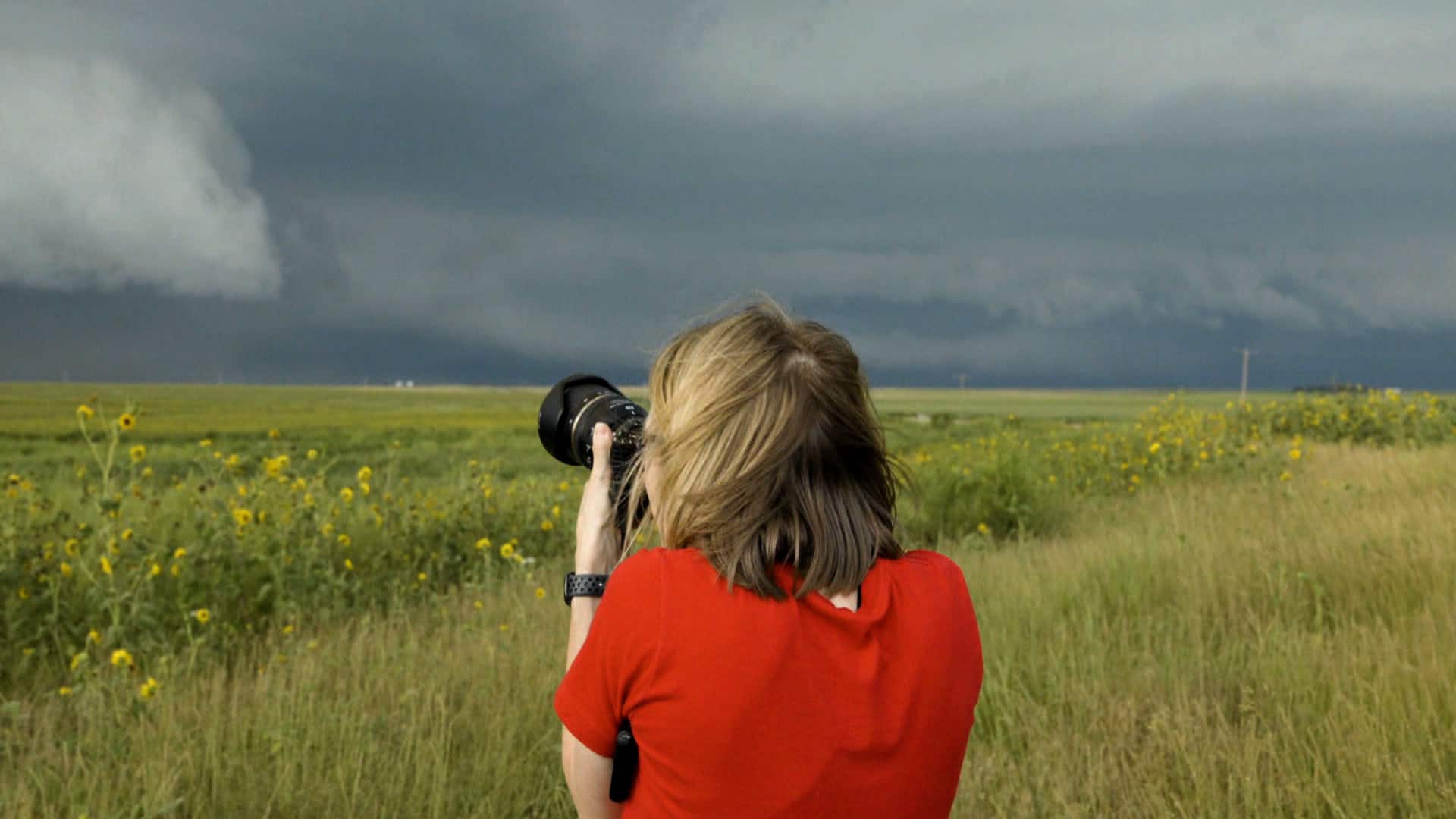 how storm chasers are tracking climate change