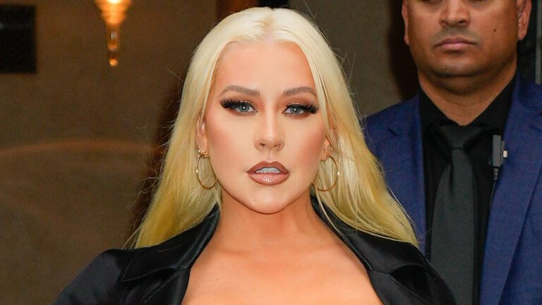 Christina Aguilera’s Sons Max and Summer Display Remarkable Talents as They Grow Up