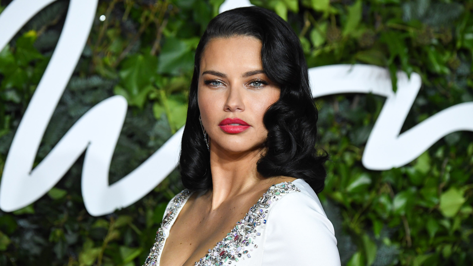 heres what adriana lima looks like without makeup