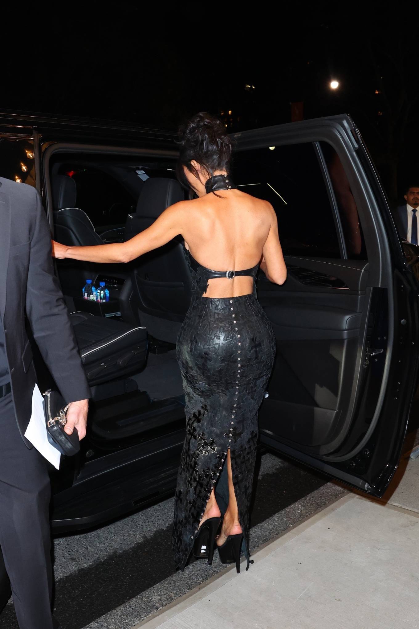 kim kardashian seen at cfda fashion awards in nyc 11