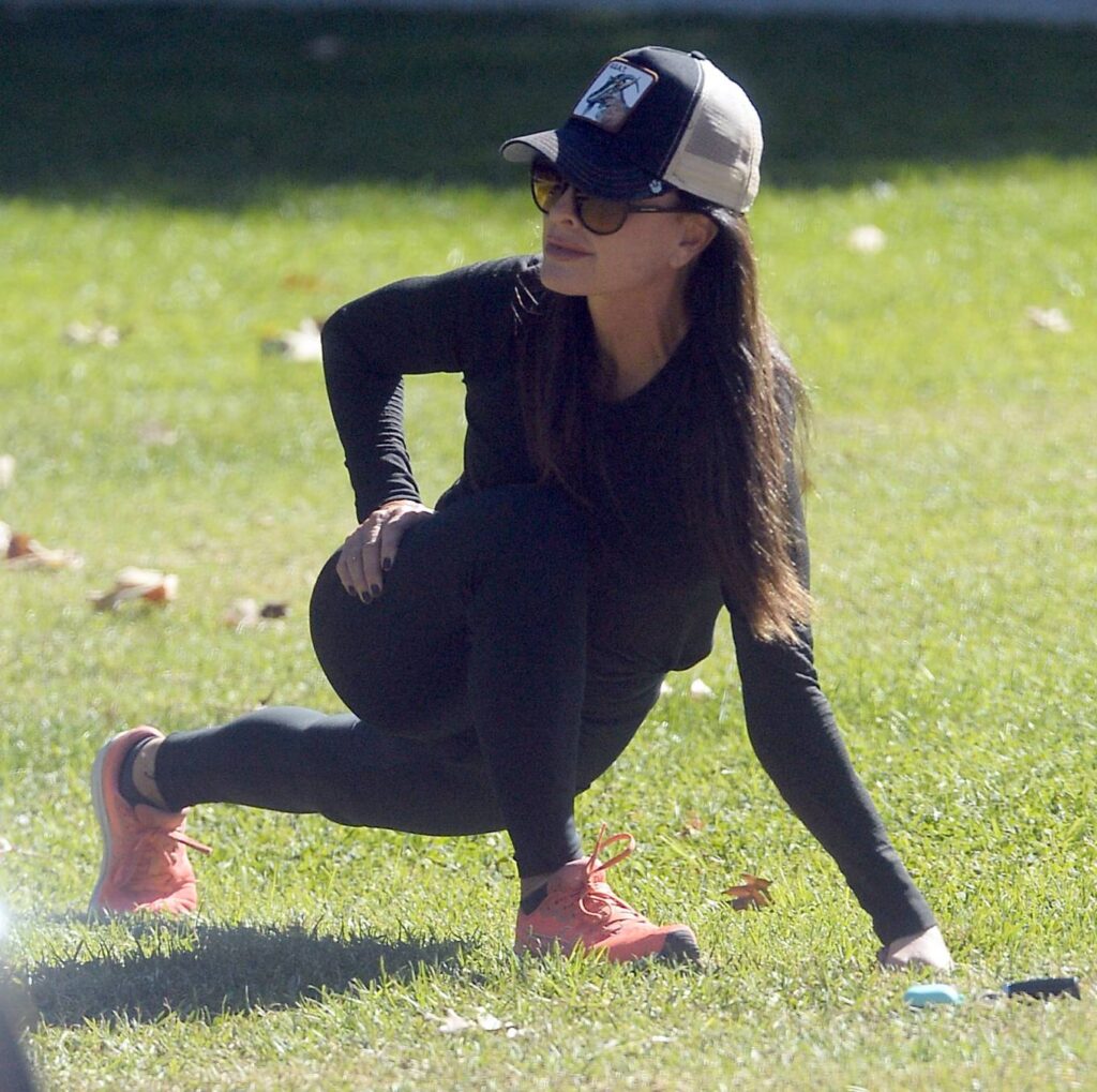 kyle richards working out 28