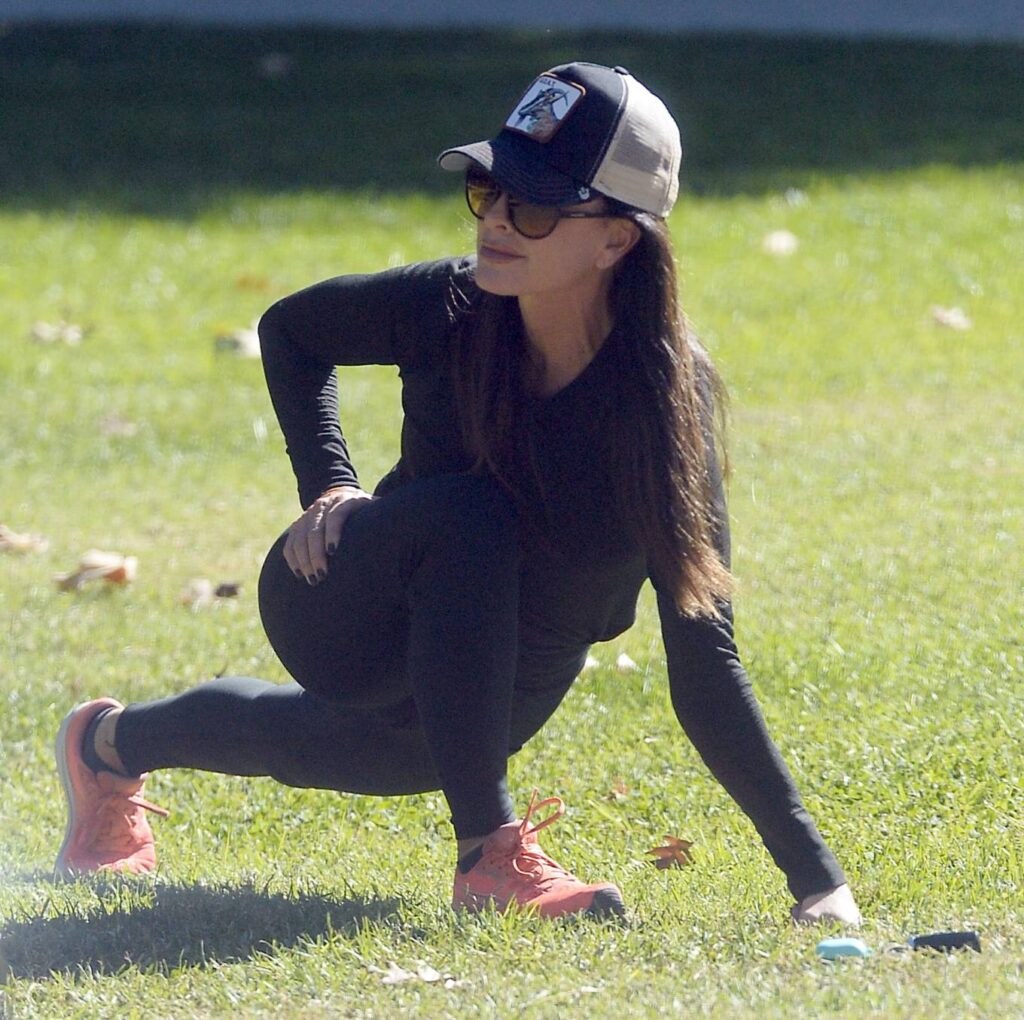 kyle richards working out 36