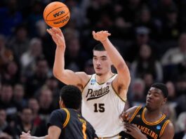 Canadian NCAA hoops star Zach Edey wins 2nd straight AP player of the year