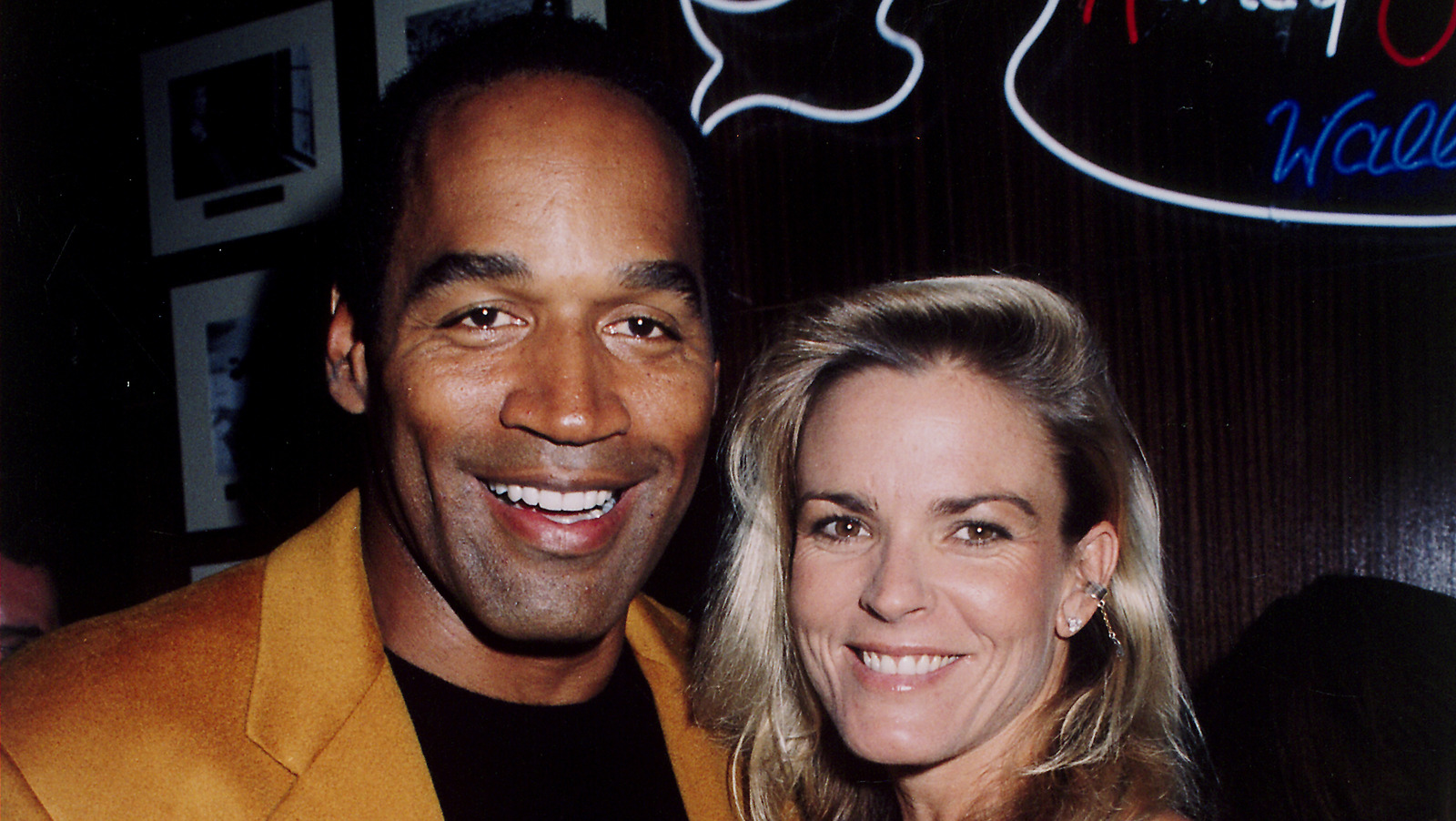 dark details you may not remember about o j simpson nicole browns relationship