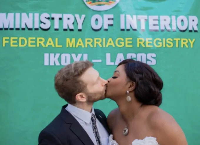 Actress Etinosa Idemudia marries her Caucasian lover [VIDEO]
