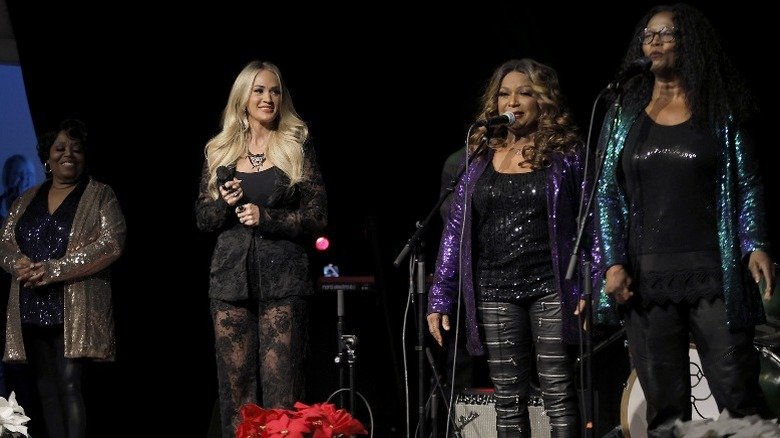 Ann McCrary, Carrie Underwood, Regina McCrary and Alfreda McCrary perform together in Nashville, Tennessee (2024)