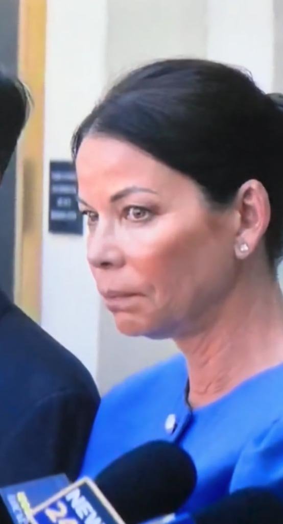 vpr fans think they spotted james kennedys mom on dexter prequel 3