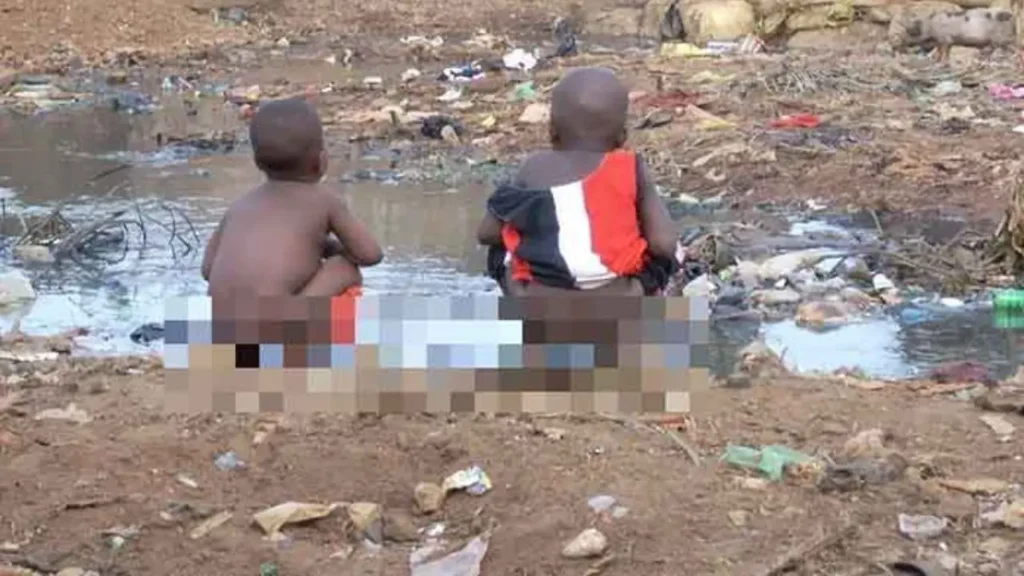 Ilorin Authorities Take Action Against Open Defecation: Three Buildings Sealed 1 Kwara: Three buildings sealed over open defecation in Ilorin