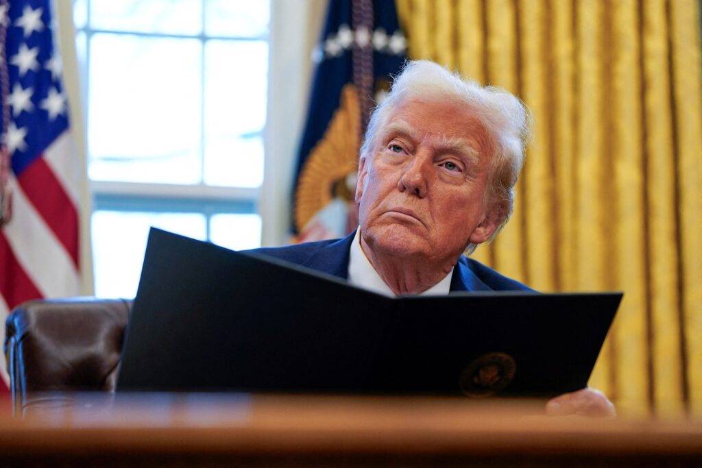 Federal Agencies Implement Pronoun Removal Following New Executive Order 1 US federal workers ordered to remove pronouns from email signatures