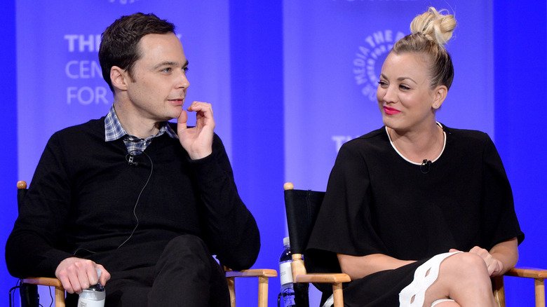Kaley Cuoco's Tragic Story 6 Kaley Cuoco and Jim Parsons speak at an event