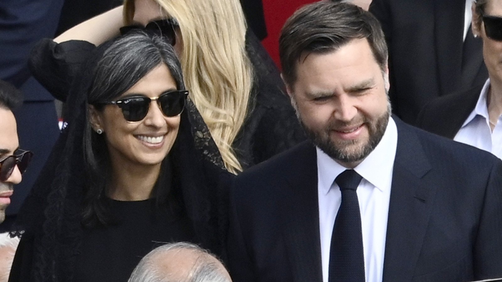 JD Vance and Usha’s Attempt to Quell Divorce Rumors: Why It Feels a Little Off 3 jd vance wife ushas sly trick to salvage divorce gossip isnt working 1