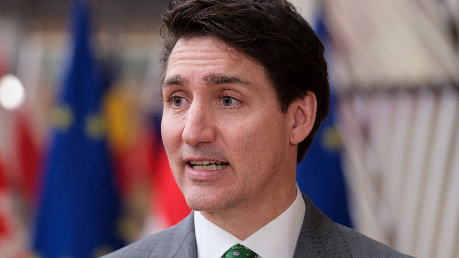 Justin Trudeau’s Post-Politics Life: From Leader to Ordinary Guy? 3 justin trudeaus downfall from fame keeps getting more embarrassing 1