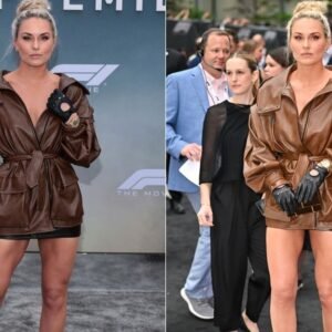 Tiger Woods' Most Famous Ex Puts On A Very Leggy Display