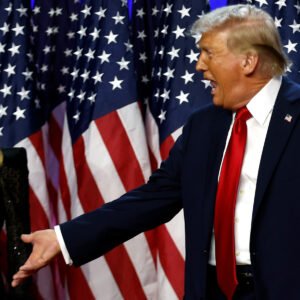 Trump's Daughter-In-Law Lara Did Him Dirty & Made His Height Lies Worse