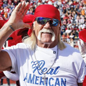 Hulk Hogan's Funeral Was Missing One Family Member But It's Not The Tragic Snub You Might Think