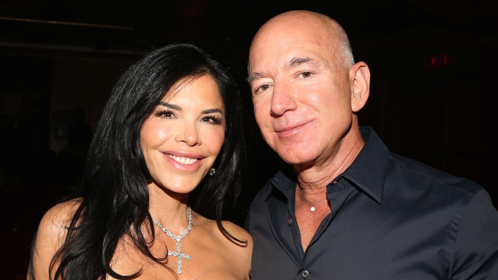 Jeff Bezos’ Public Image Takes a Hit Amid Ex-Wife MacKenzie’s Rising Praise 3 jeff bezos reputation is in shambles due to his beloved ex mackenzie scott 1