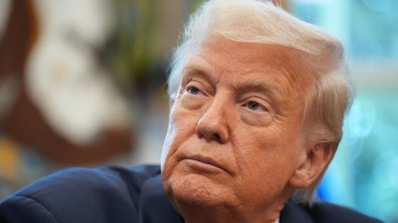 trump finally gets a bleach touch up after neglecting his near gray color for weeks