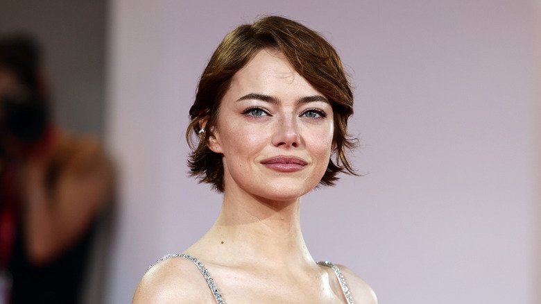 Side-By-Side Pics Of Emma Stone Show How Drastically Her Face Has Changed