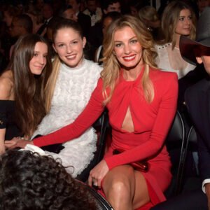 The Lavish Lives Of Faith Hill's Daughters