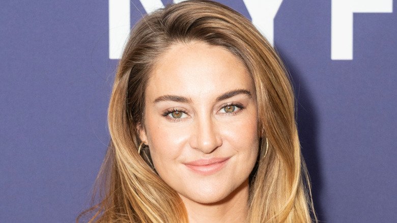Shailene Woodley's Dating History: Red Flags? 5 Shailene Woodley at New York Film Festival
