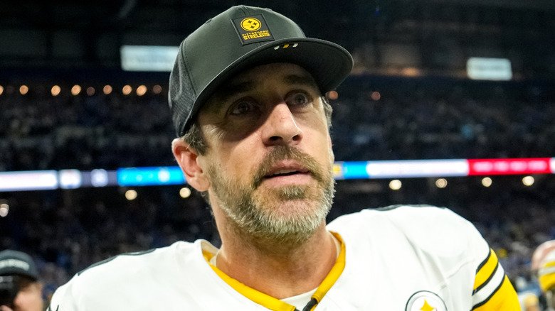 Shailene Woodley's Dating History: Red Flags? 10 Aaron Rodgers at Pittsburgh Steelers against the Detroit Lions at Ford Field