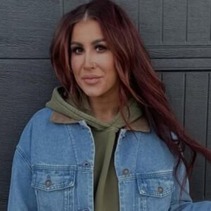 Side-By-Side Pics Expose HGTV Star Chelsea DeBoer's Mar-A-Lago Face In The Making