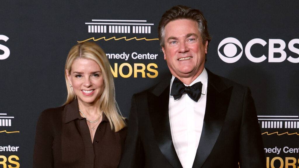 Pam Bondi & John Wakefield's Relationship Is Bursting With Red Flags