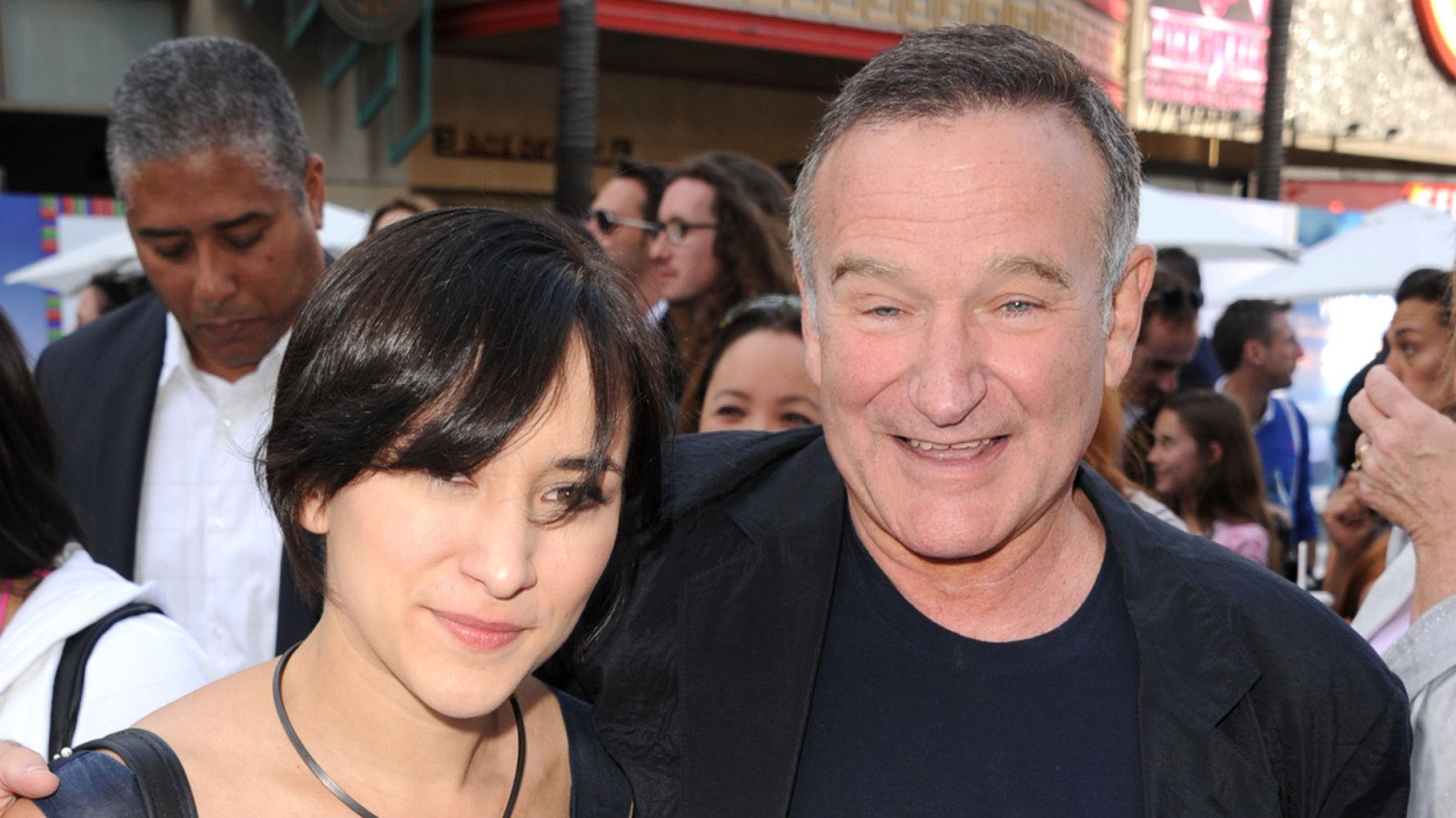 Zelda Williams' Transformation: A Stunning Sight 138 the transformation of robin williams daughter zelda has been stunning to see 10