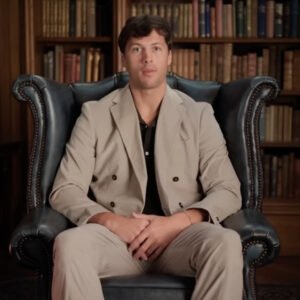 The Transformation Of Traitors Star Rob Rausch Is Turning Heads