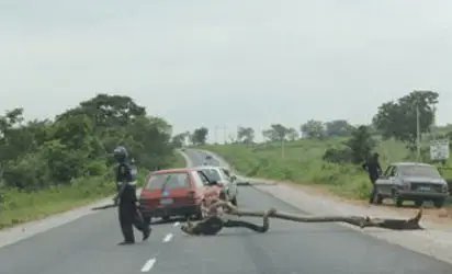 Roadblocks Can’t Be Used to Collect Taxes Anymore 1 HCgVOzzW0AARrVr