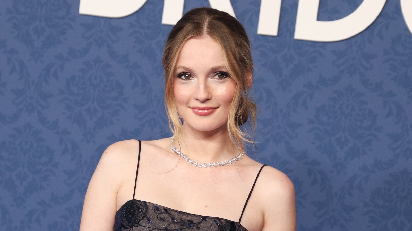 bridgerton star hannah dodds stunning transformation 5