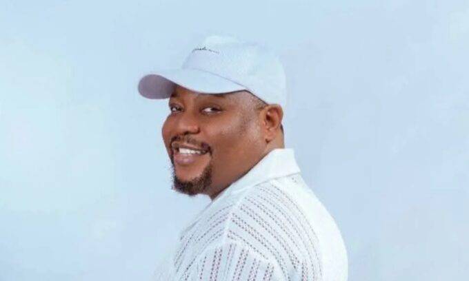 Armed robbers evade Adegbodu Twins’ home days after Taiwo’s burial [VIDEO]