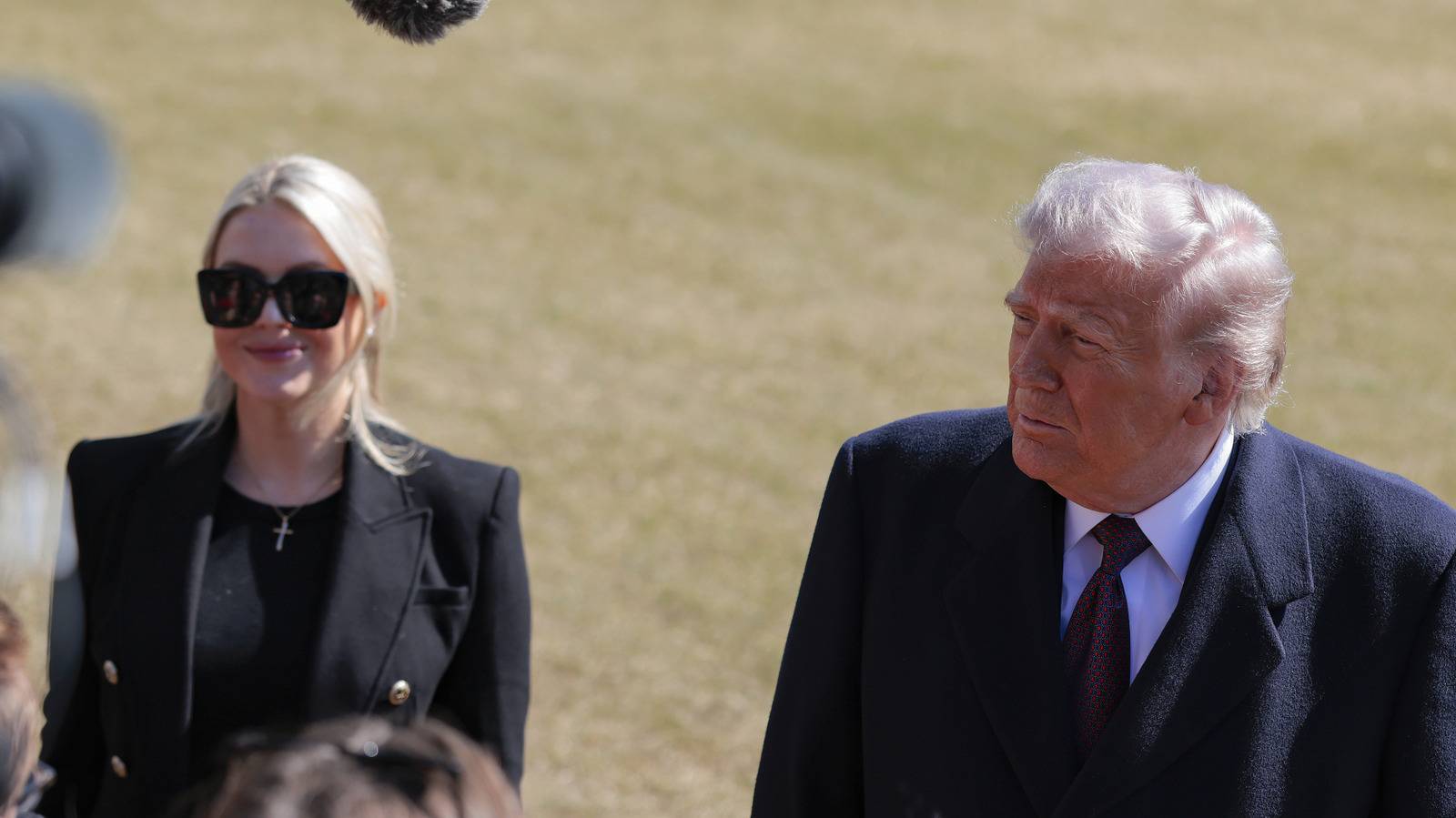 trump shoves karoline leavitt into the line of fire to mask his own thin skinned tantrum 2