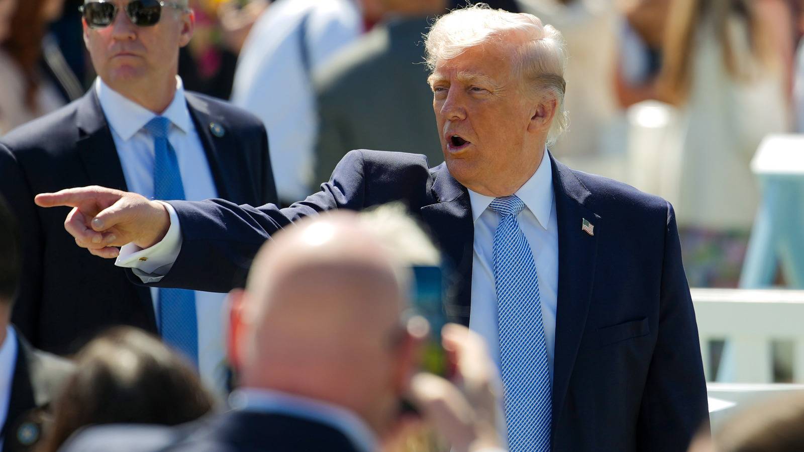 trumps massive bald spot gets personal camera crew at 2026 easter egg roll 6