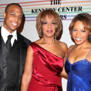 Gayle King's Ex-Husband Gave Her A Cruel Ultimatum And She's Still 'Bitter' At Him