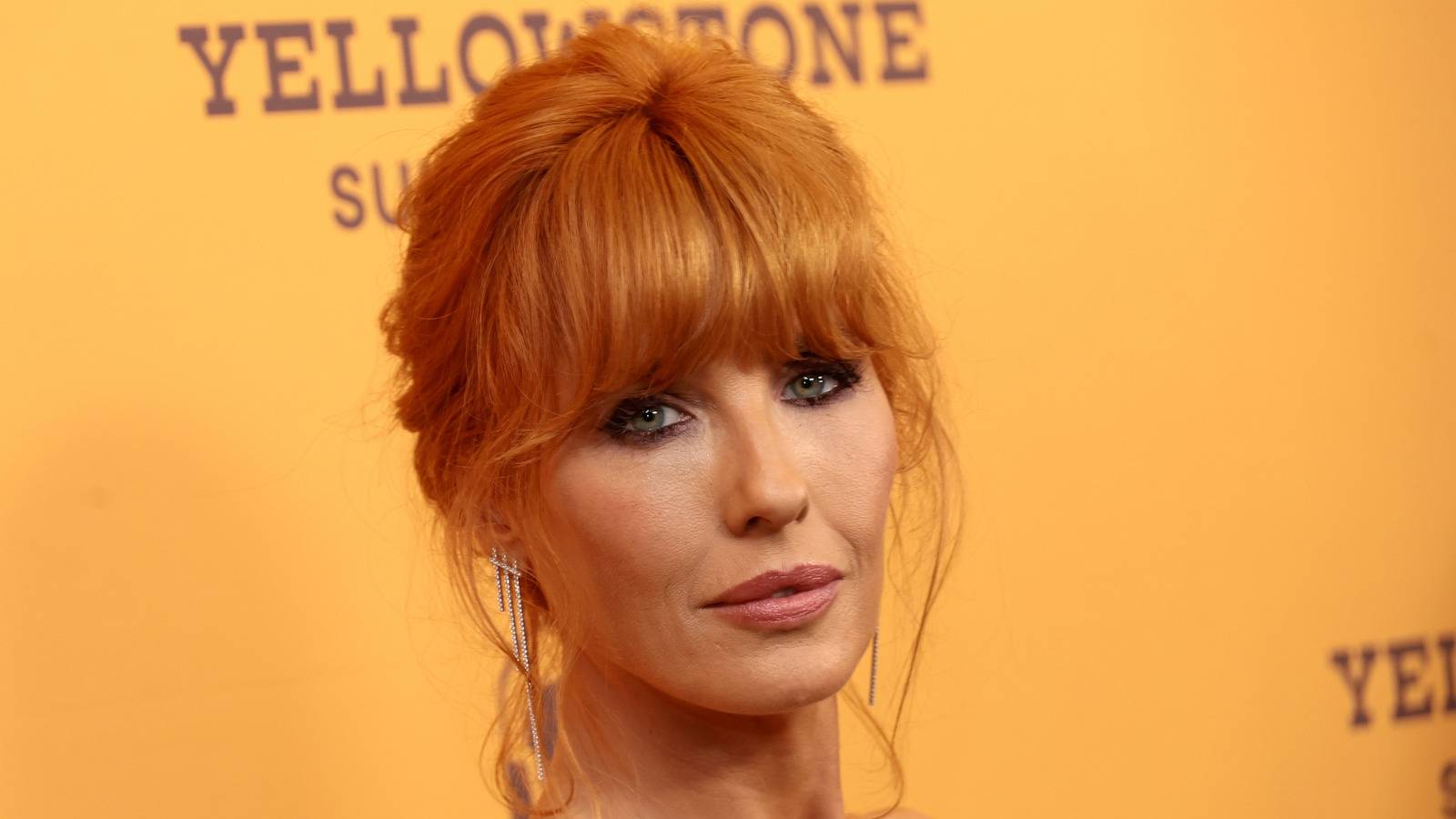 Kelly Reilly’s Real Accent Is So Different From Yellowstone That Fans Barely Recognize Her 148 kelly reillys natural accent sounds nothing like her yellowstone characters voice 1