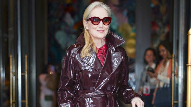 Meryl Streep Outs '90s Co-Star Goldie Hawn's On-Set Bad Habit