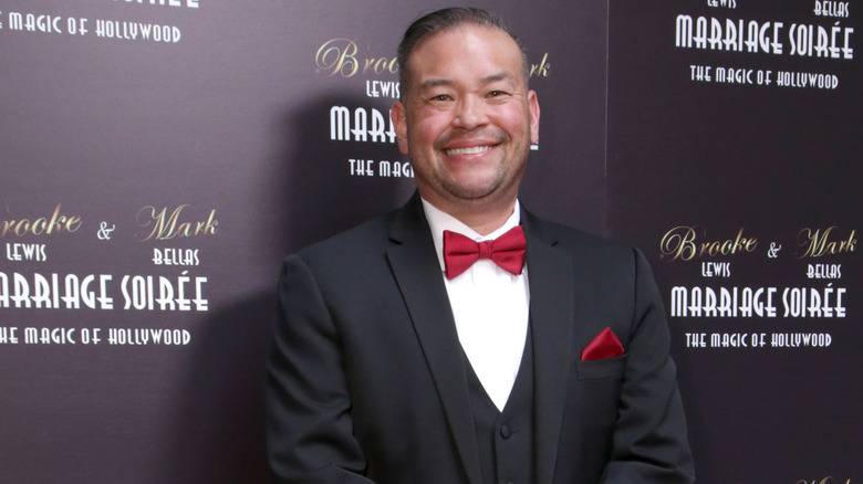 No, Jon Gosselin From Jon & Kate Plus 8 Does Not Work At A Golf Course Now