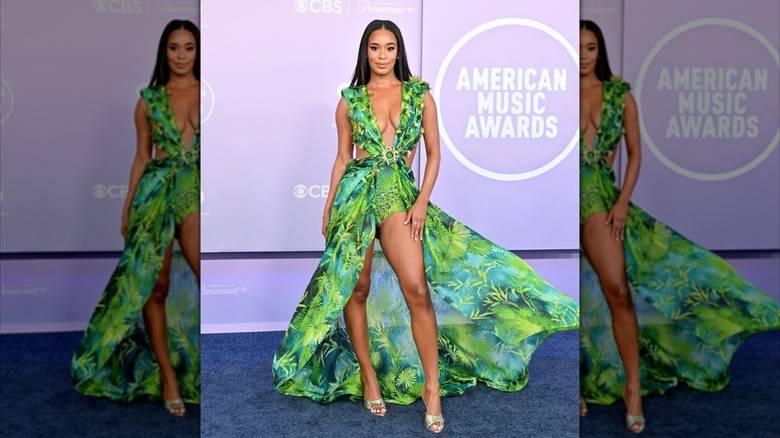 The 2026 American Music Awards Was A Fashion 142 Mia Calabrese Summer House reality star AMAs 2026