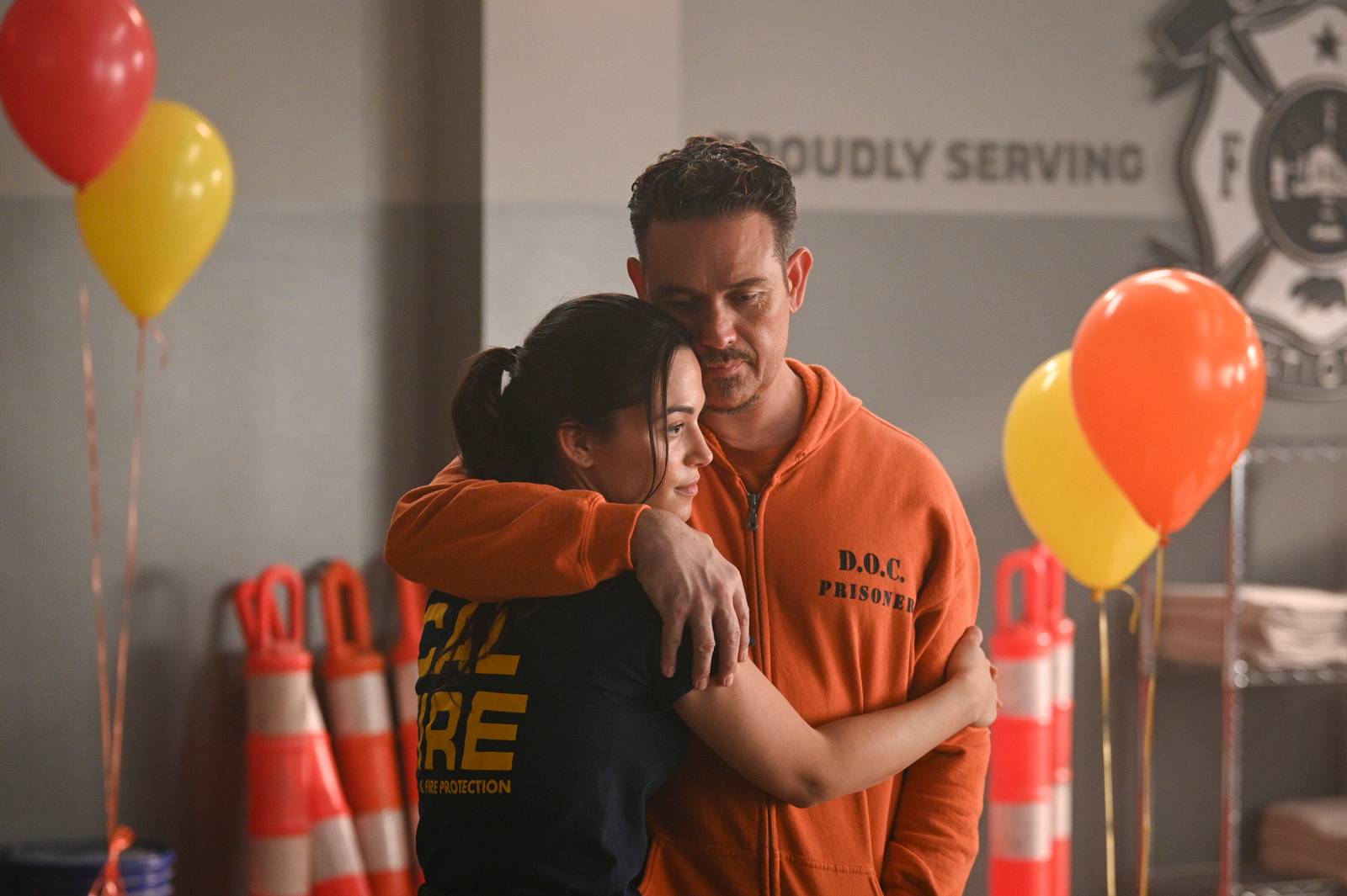 which fire country stars are and arent returning for season 5 14