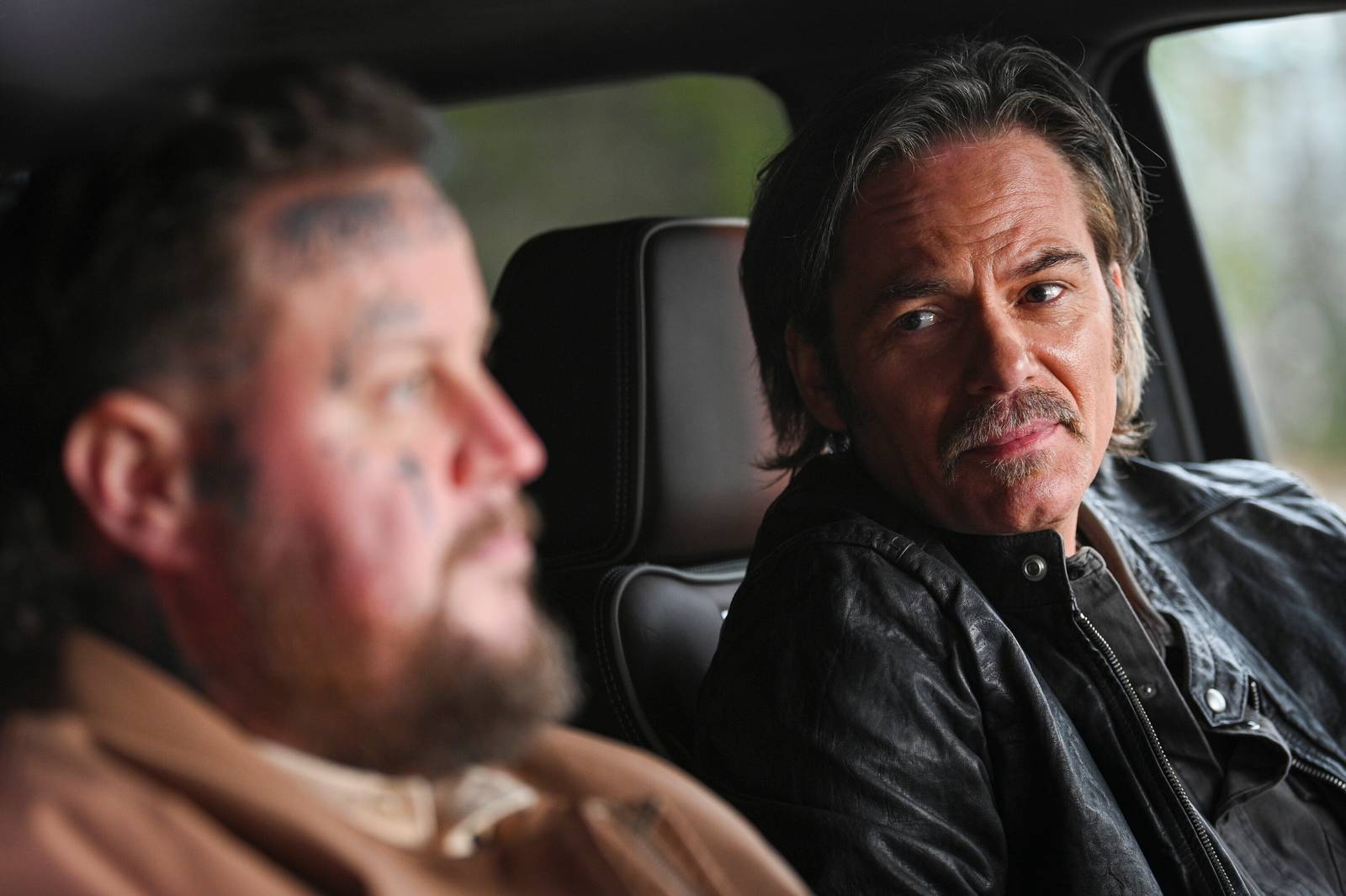 which fire country stars are and arent returning for season 5 19
